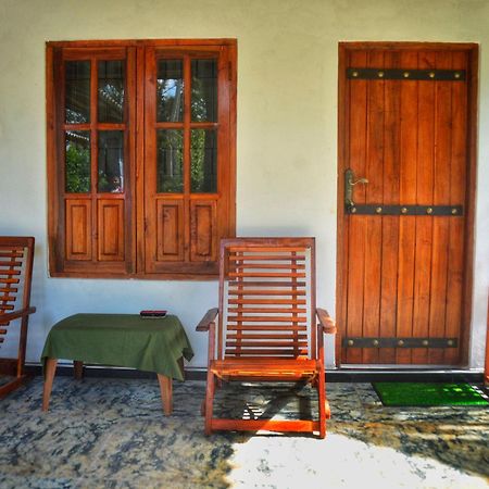 Tropical Garden Homestay Pidurangala Sigiriya Exterior foto