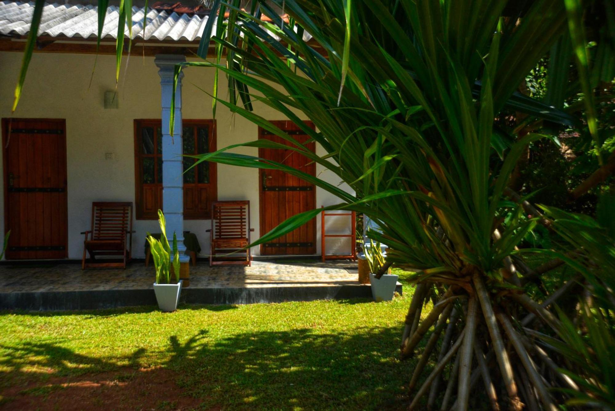 Tropical Garden Homestay Pidurangala Sigiriya Exterior foto